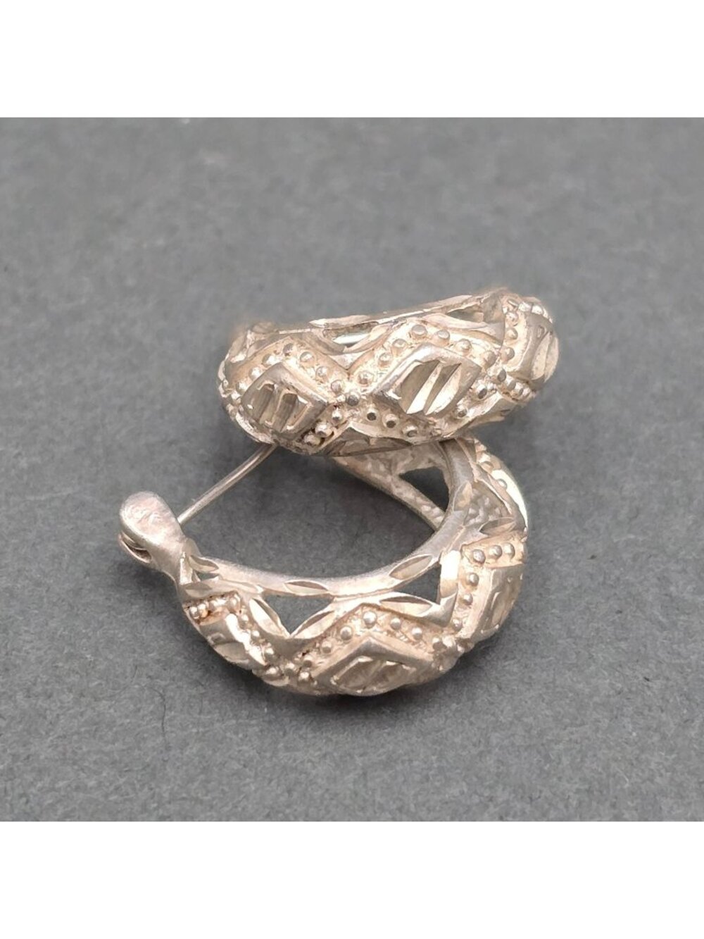 Vintage Sterling Silver Filigree Hoop Earrings Basket Lattice Beaded Cutout Hoop - Picture 1 of 14